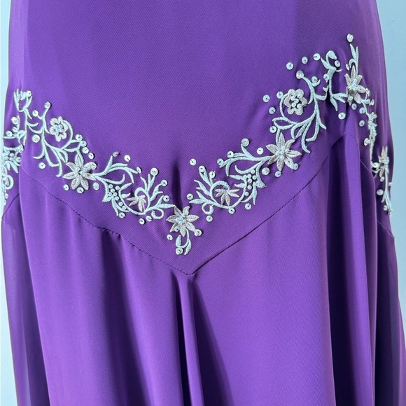 SL Fashions Size 14 Midi Dress Purple Whimsigoth Embroidered Sequin Handkerchief - Picture 4 of 8
